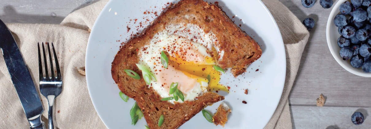 Тост с яйце