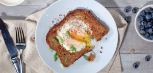 Тост с яйце